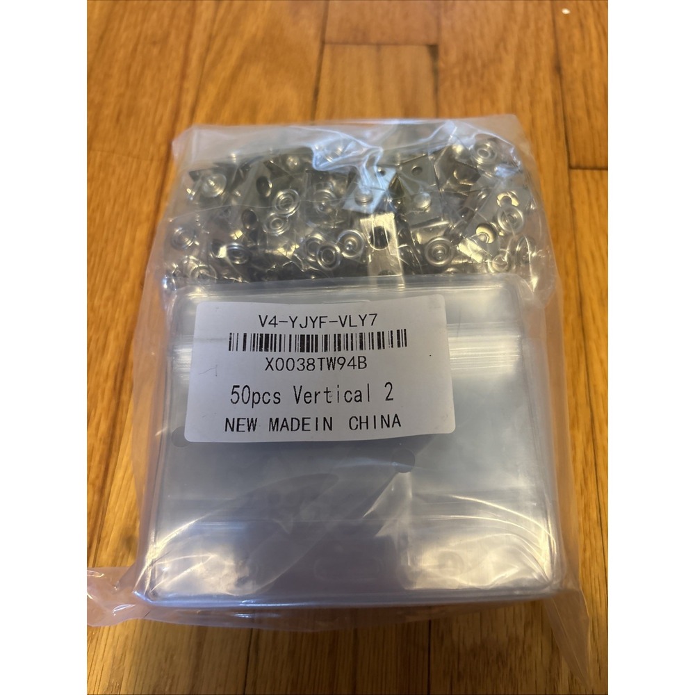 50 Piece Horizontal ID Badge Holder with Metal Clips